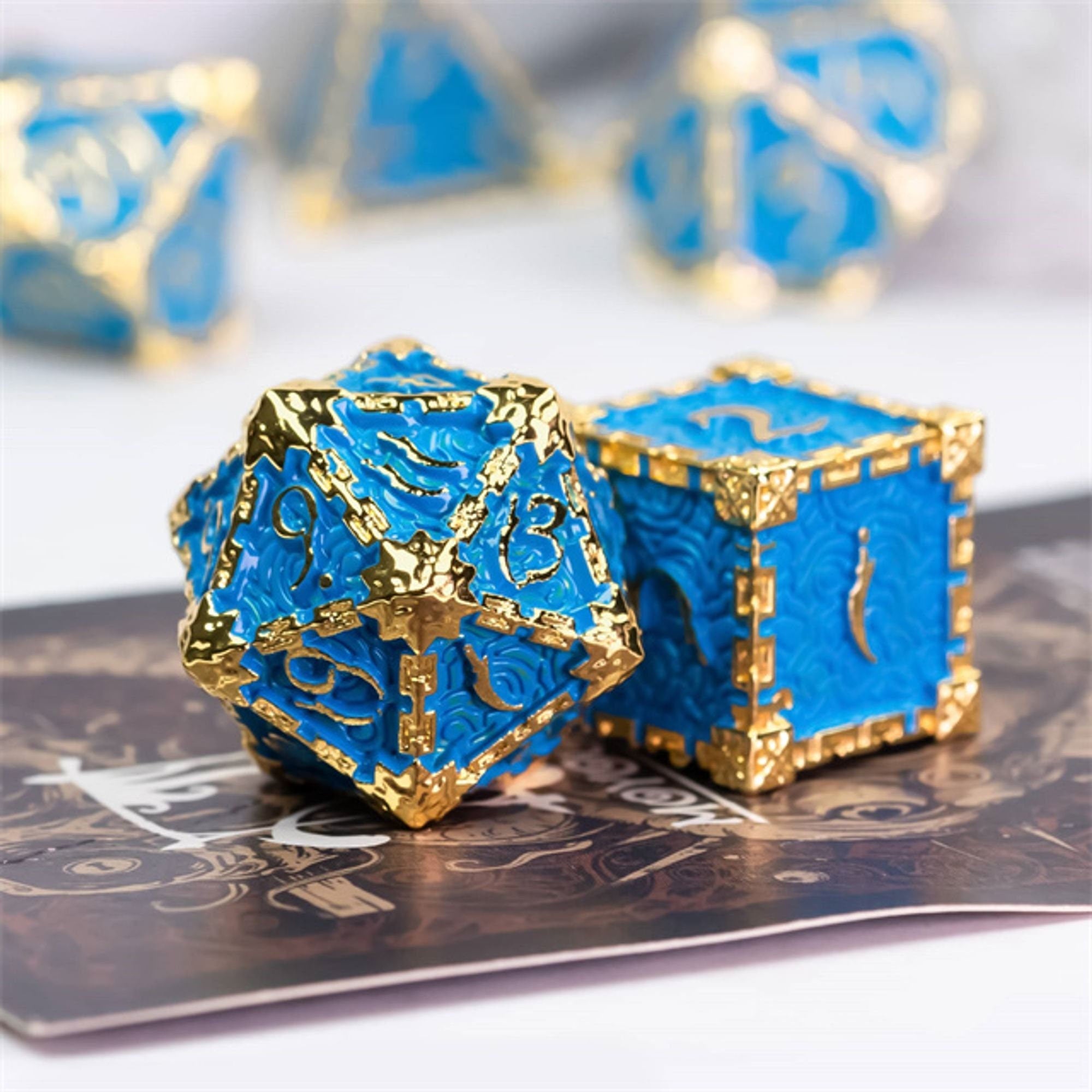 Dagger of Venom Royal Blue Metal Rogue Style DND/TTRPG Dice set - Dicemaniac