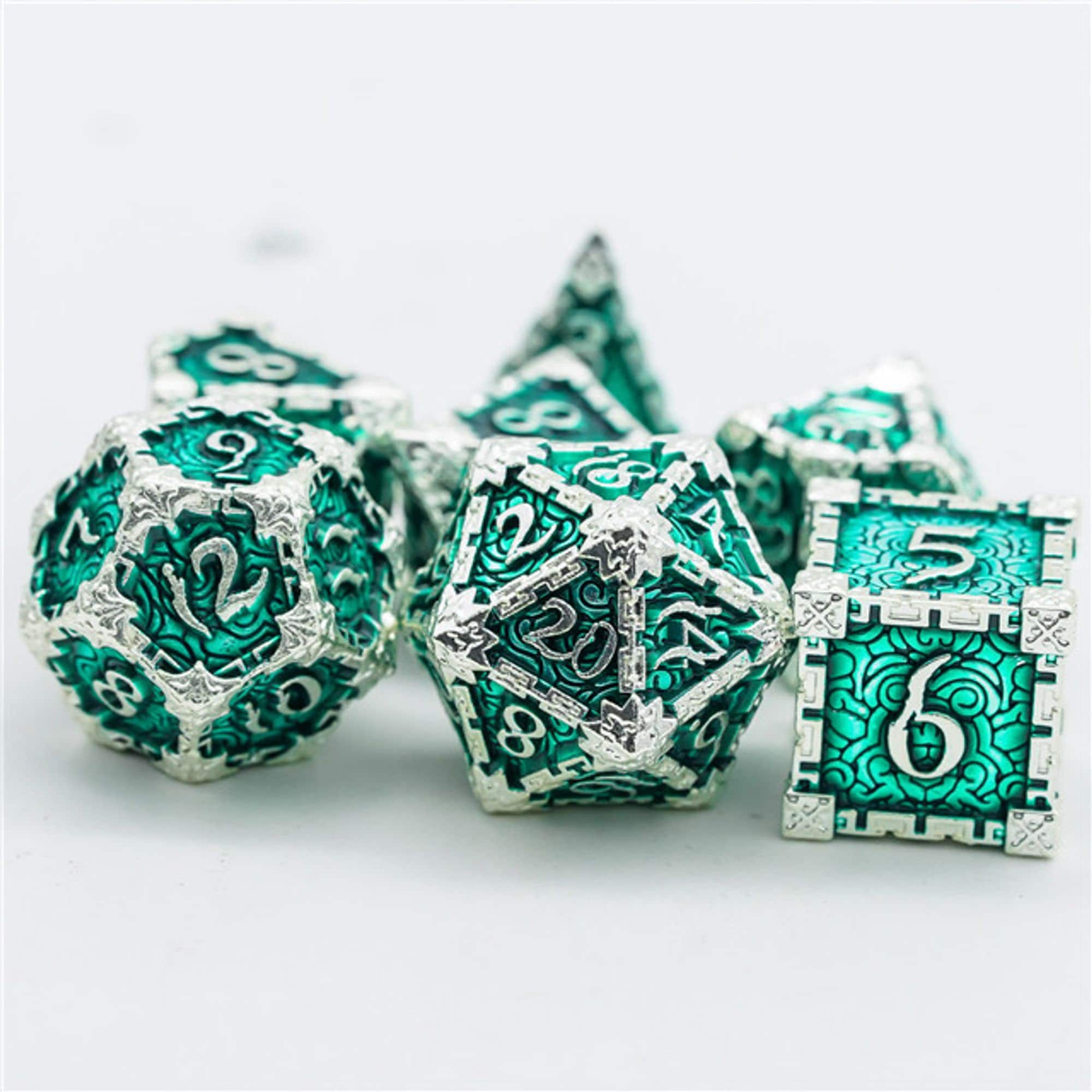 Dagger of Venom Royal Green Metal Rogue Style DND/TTRPG Dice set - Dicemaniac