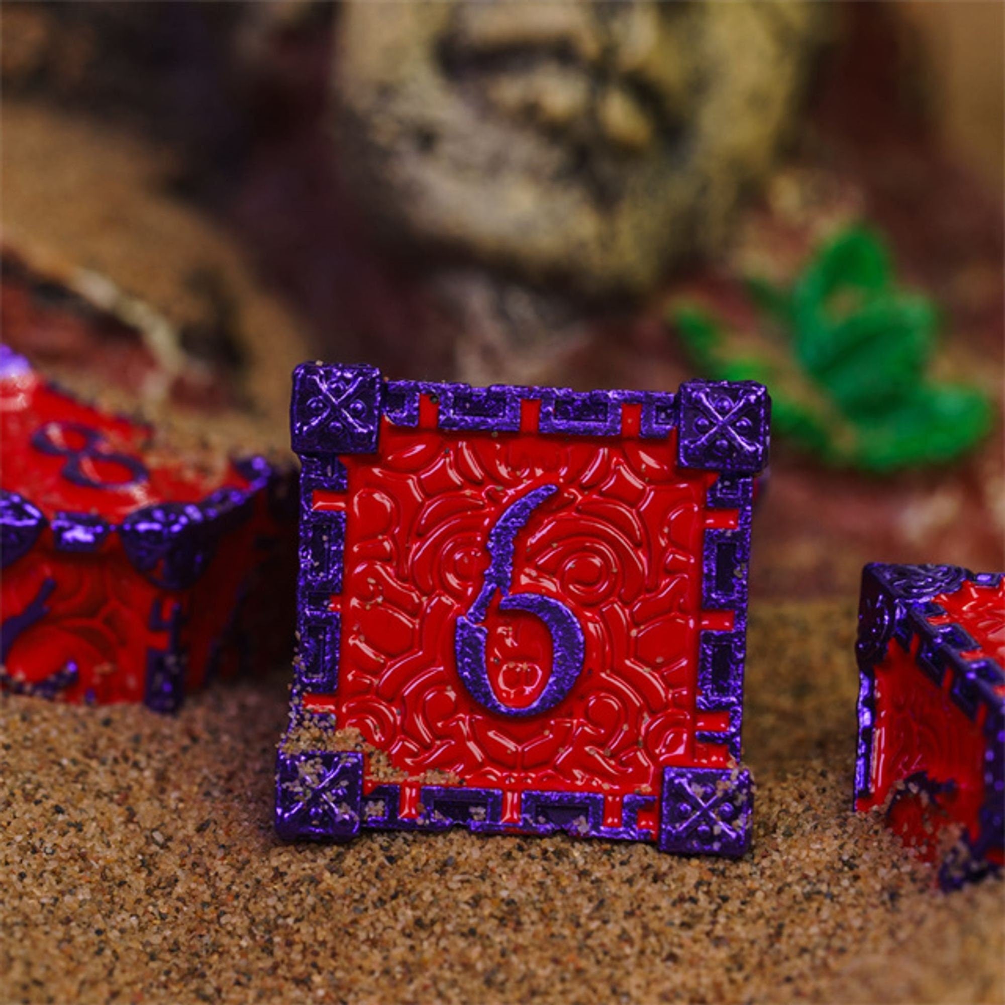 Dagger of Venom Royal Purple and Red Metal Rogue Style DND/TTRPG Dice set - Dicemaniac