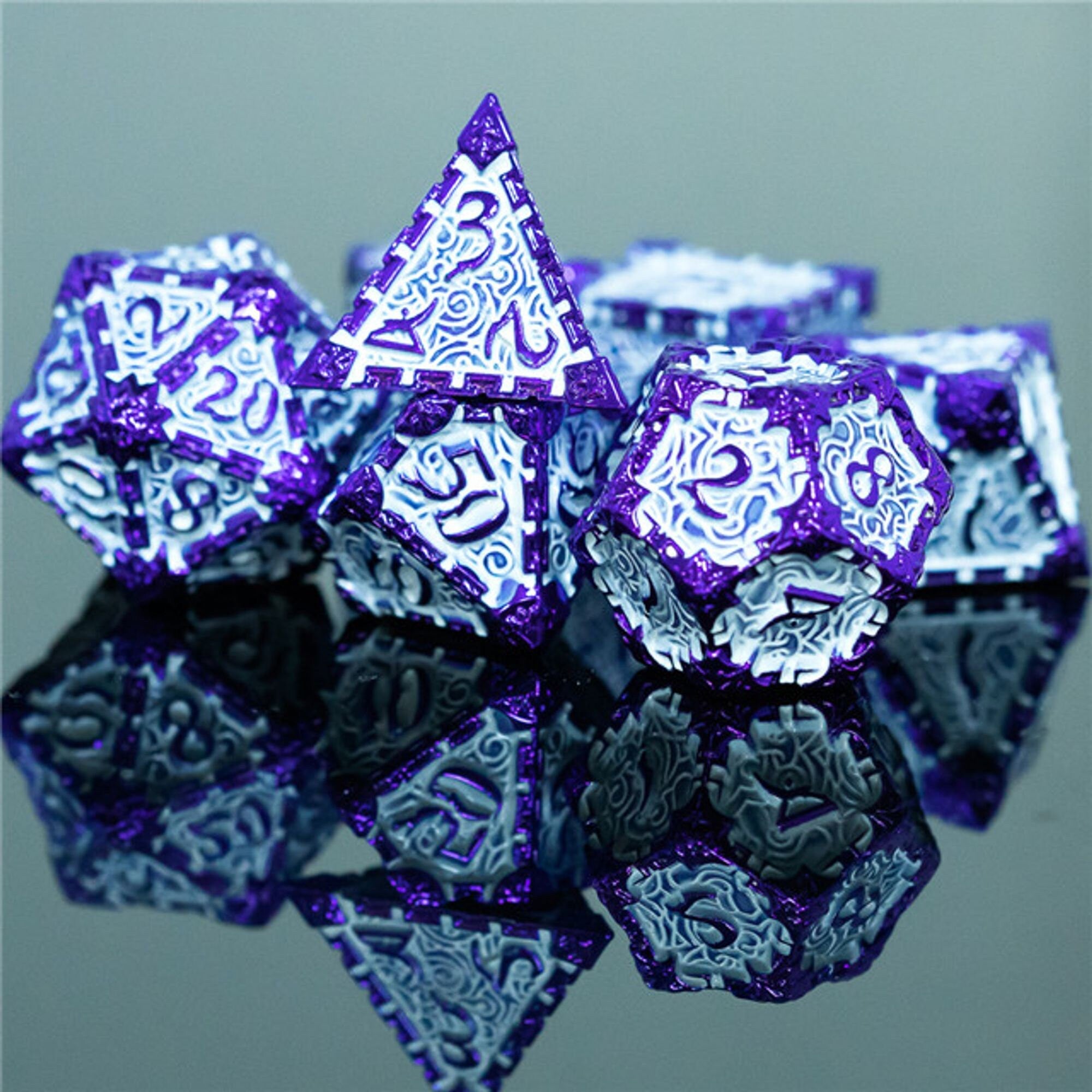 Dagger of Venom Royal Purple and White Metal Rogue Style DND/TTRPG Dice set - Dicemaniac