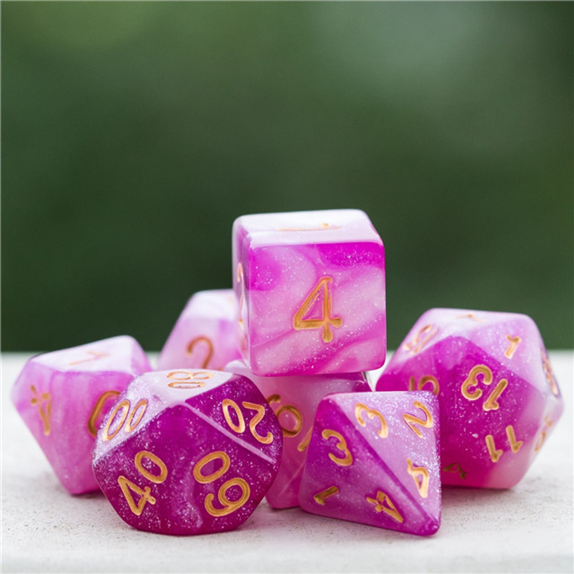 Pinky Dust DND/TTRPG Dice set - Dicemaniac