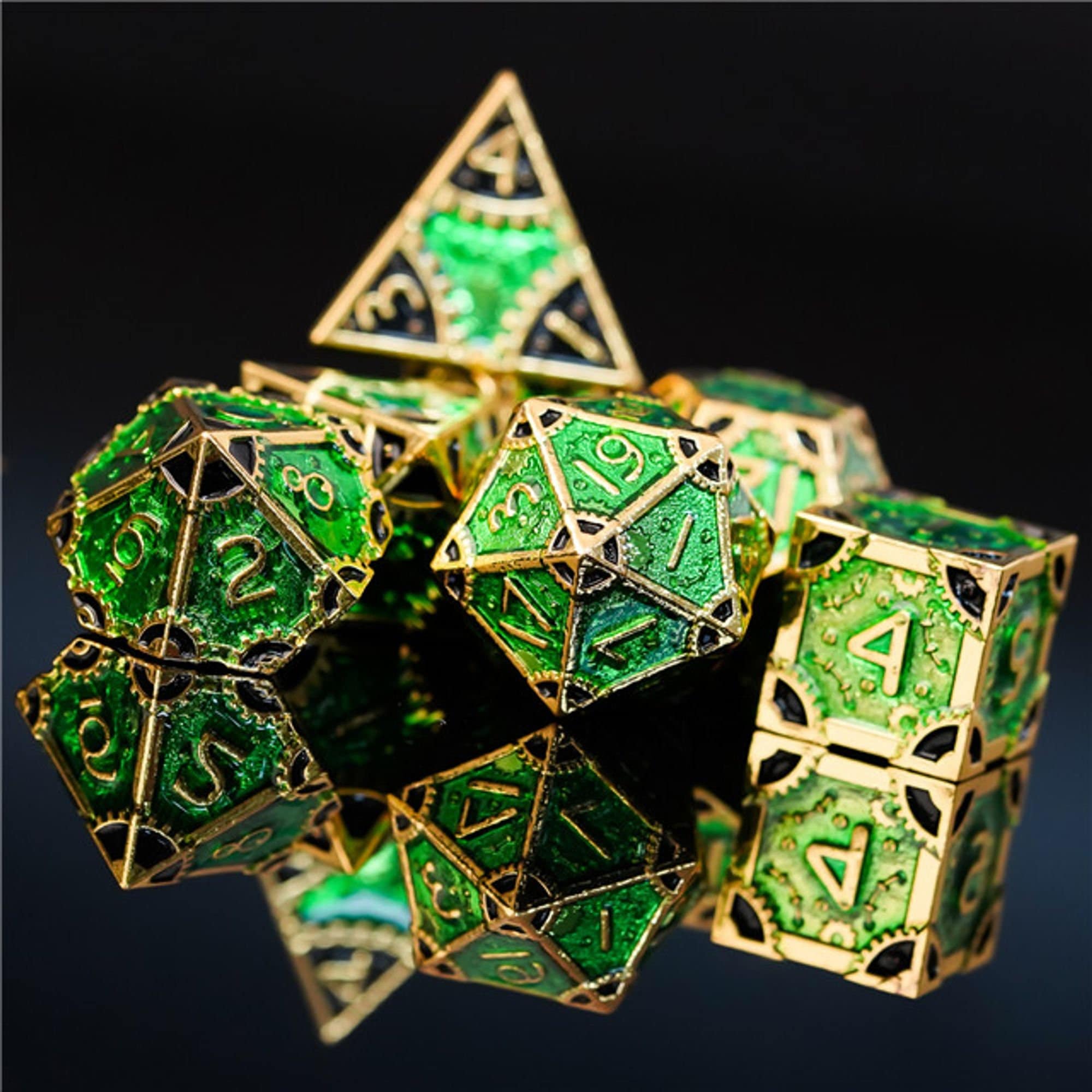 Steampunk Chaos Engine Poison Green Metal Rogue Style DND/TTRPG Dice set - Dicemaniac